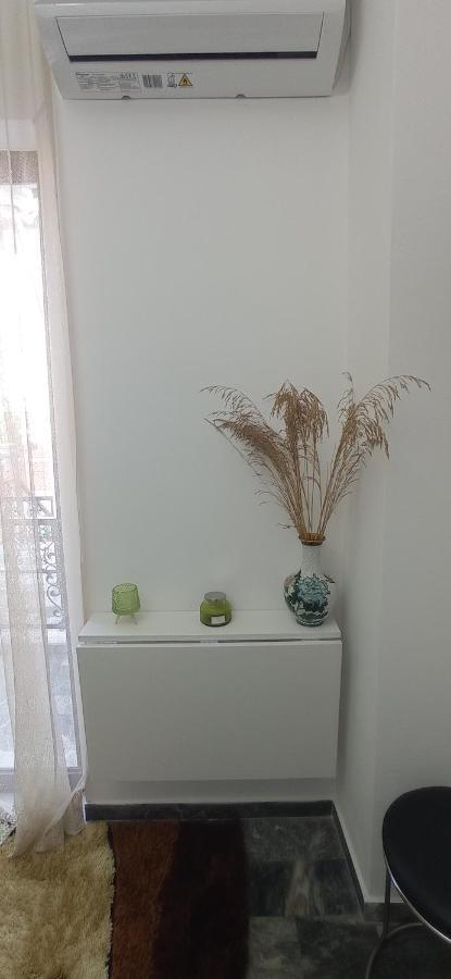 Nancy Rooms 斯卡拉卡伦尼斯 外观 照片
